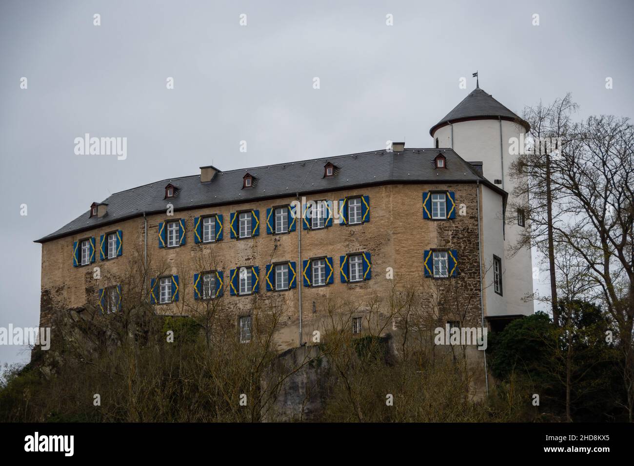 Kreuzberg, Germania 4 aprile 2021, la vista del castello di Kreuzberg Foto Stock