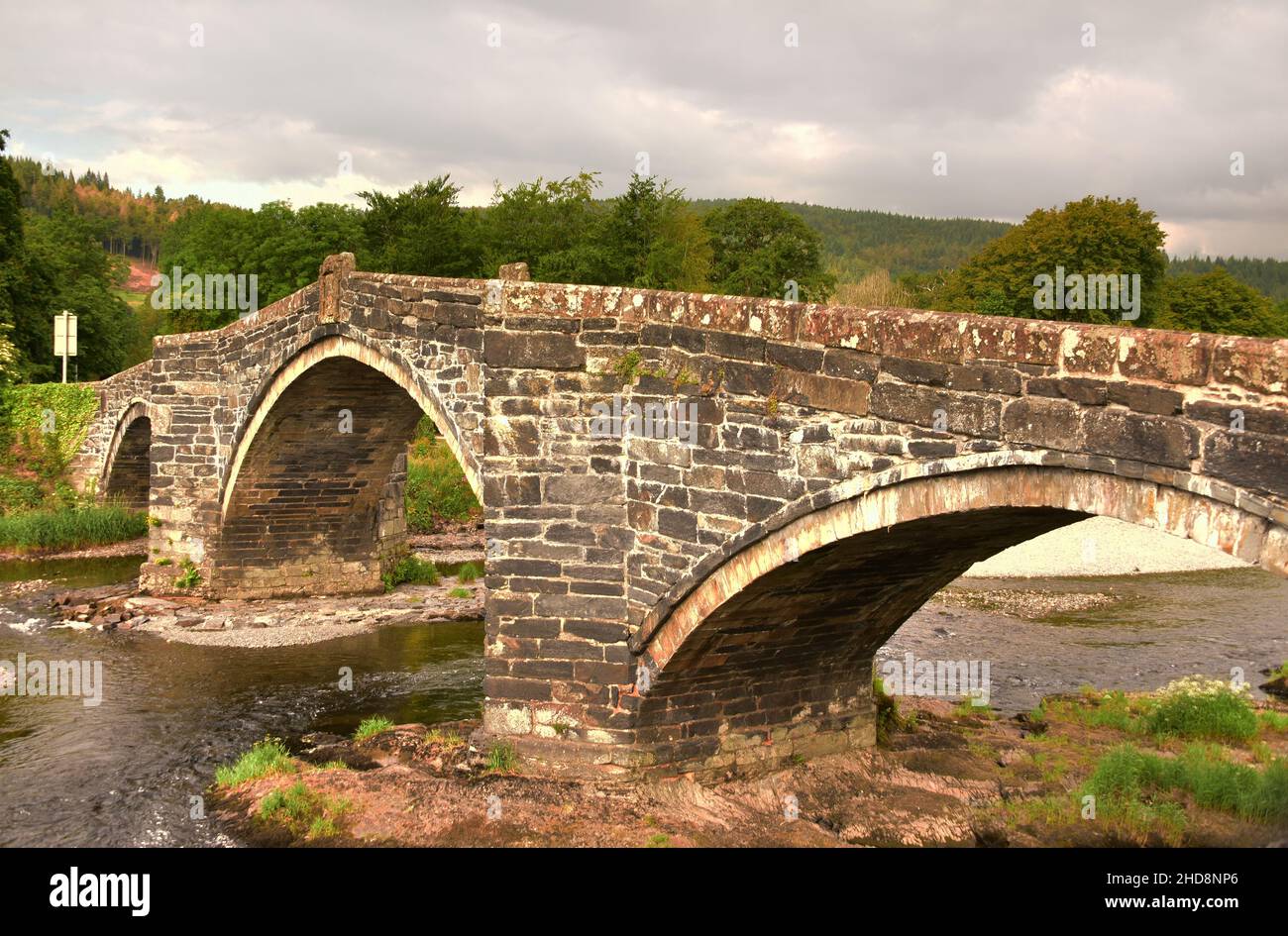 Il ponte Inigo Jones sul fiume Conwy a Llanwrst, Snowdonia, Galles Foto Stock