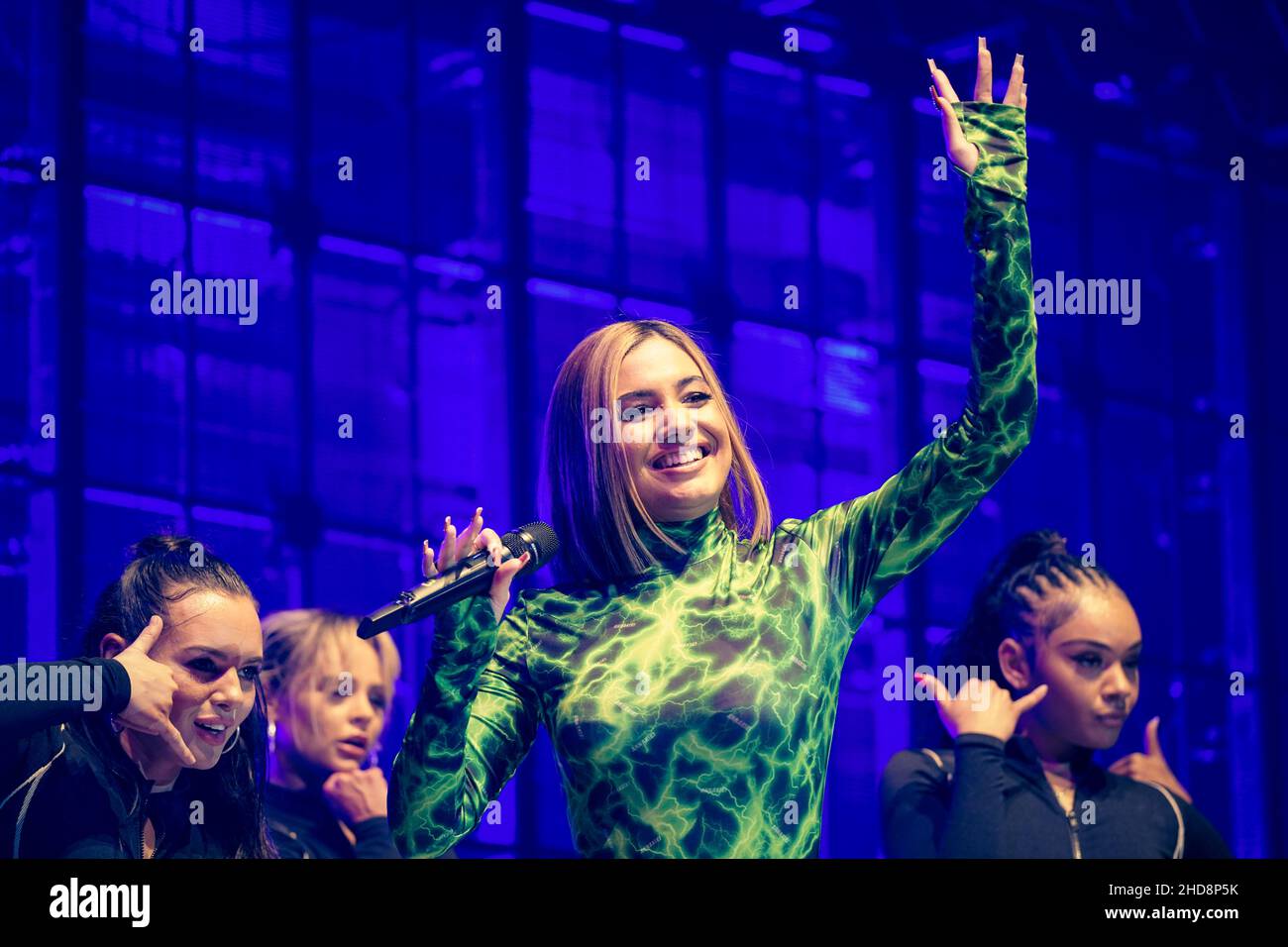 Mabel si esibisce presso Hits Live, Liverpool Foto Stock