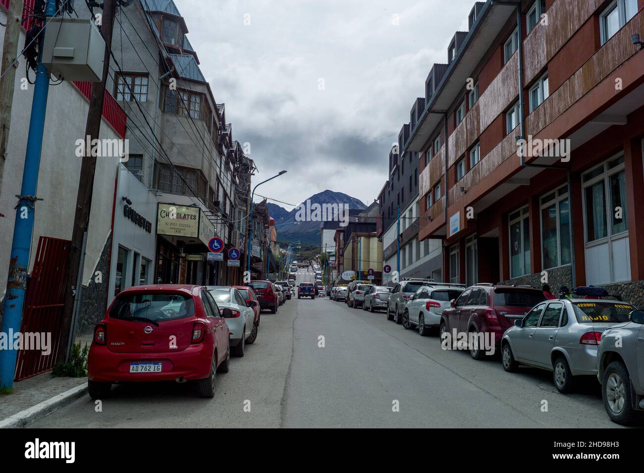 Via di Ushuaia, Tierra del Fuago, Argentina. Punto di partenza per le navi da crociera Antartico Foto Stock