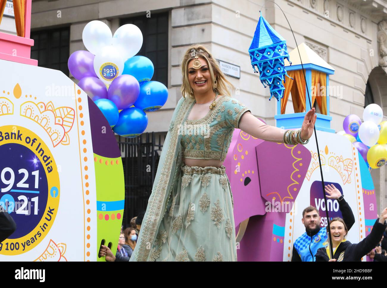 La state Bank of India partecipa al Lord Mayor's Show 2021, nel cuore della City of London, Regno Unito Foto Stock