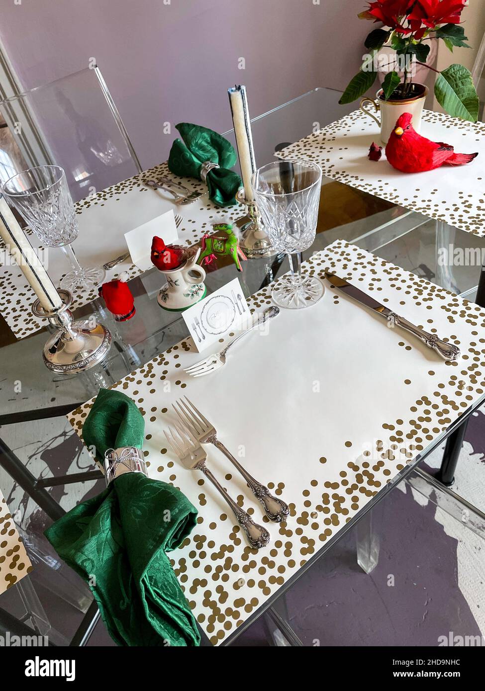 Elegante sala da pranzo con tavolo, USA Foto Stock