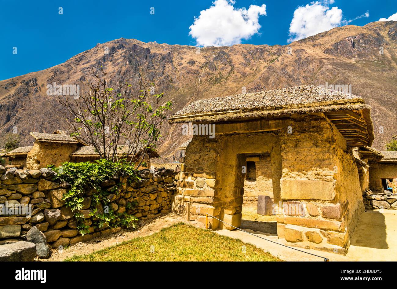 Rovine Inca a Ollantaytambo in Perù Foto Stock