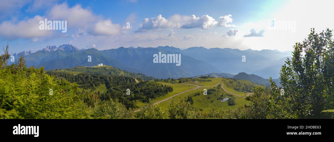 Alpi Carniche dal Monte Tamai Foto Stock