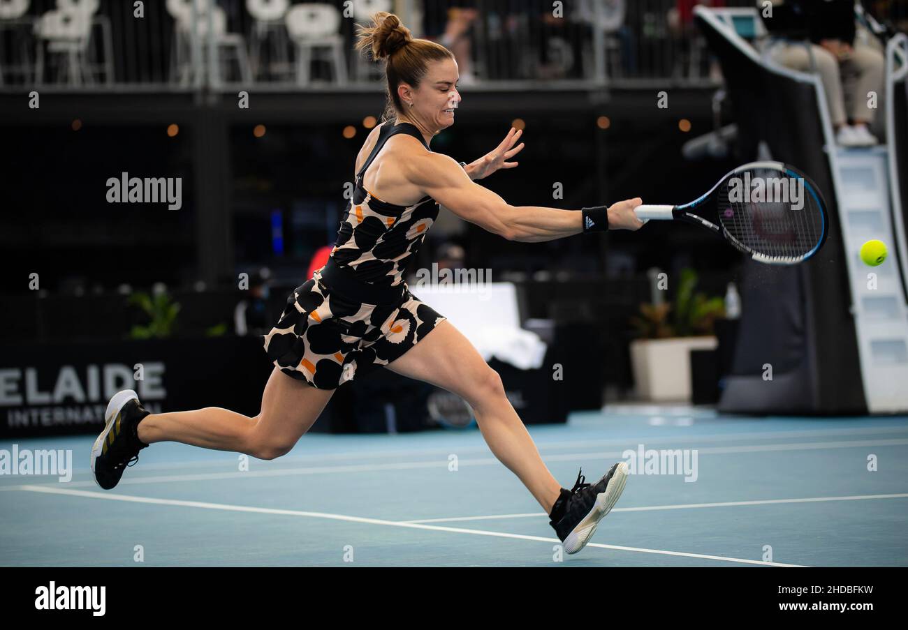 Maria Sakkari della Grecia in azione durante il secondo round contro Shelby Rogers degli Stati Uniti al torneo di tennis 2022 di Adelaide International WTA 500 il 5 gennaio 2022 al Memorial Drive Tennis Center di Adelaide, Australia - Foto: Rob Prange/DPPI/LiveMedia Foto Stock