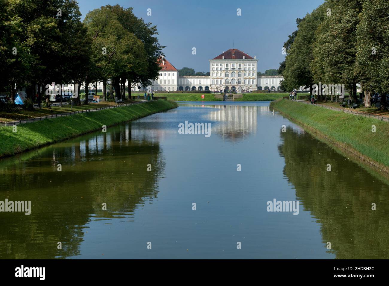 Monaco di Baviera: Il Palazzo Nymphenburg (in tedesco: Schloss Nymphenburg) è un palazzo barocco situato nel distretto occidentale di Monaco, Neuhausen-Nymphenburg, in Baviera Foto Stock