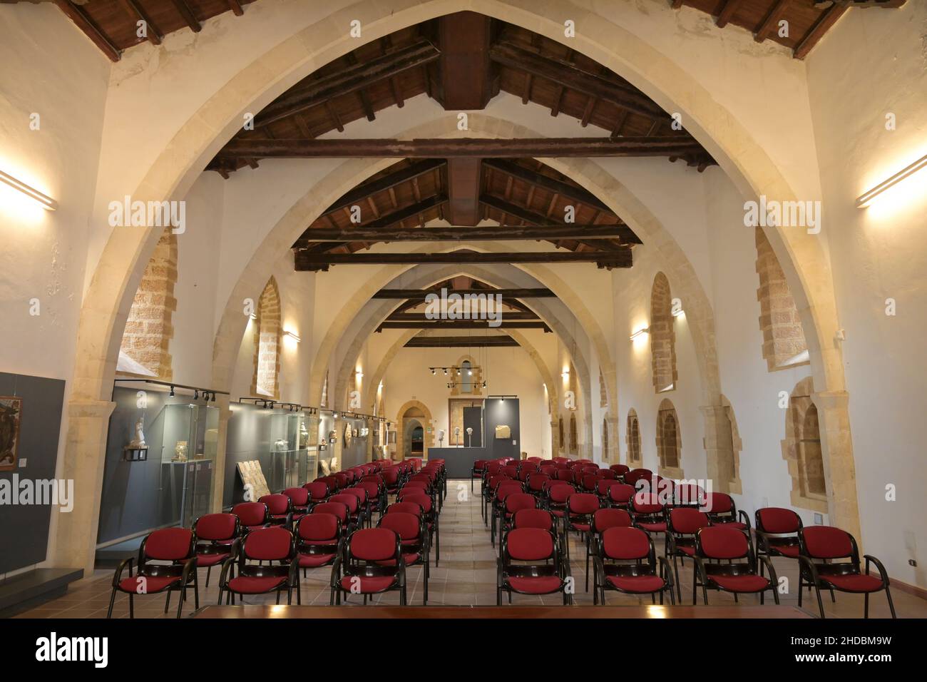 Ehemaliges Dormitorium (Schlafsaal), Festsaal, Zisterzienserkloster 'Monache cistercensi santo spirito', Agrigent, Sizilien, Italien Foto Stock