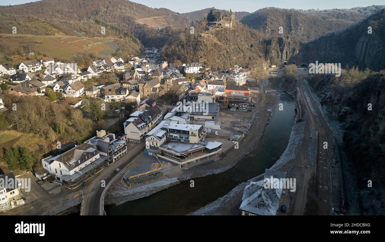 Il villaggio di Altenahr dopo il disastro alluvione, Altenahr, Renania-Palatinato, Germania, Europa Foto Stock