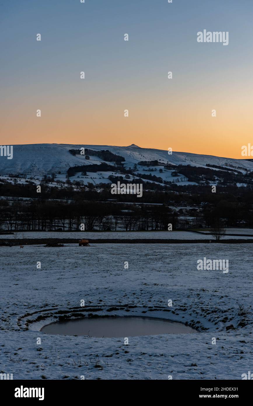 Peak District in inverno - prima stagione neve Foto Stock