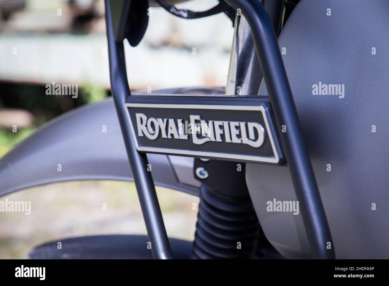 Primo piano della moto Royal Enfield Himalayan Foto Stock