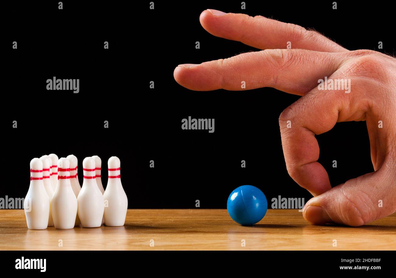 mini, bowling a dieci birilli, destrezza, sport di precisione, miniature, destrezza Foto Stock