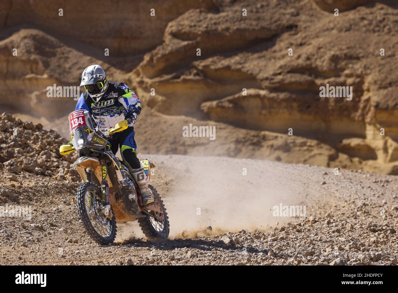 134 Feliu Isaac (spa), Twintrail Racing Team, KTM 450 Rally Replica, Moto, originale Motul, W2RC, in azione durante la tappa 5 del Dakar Rally 2022 intorno a Riyadh, il 6th 2022 gennaio a Riyadh, Arabia Saudita - Foto: Julien Delfosse/DPPI/LiveMedia Foto Stock