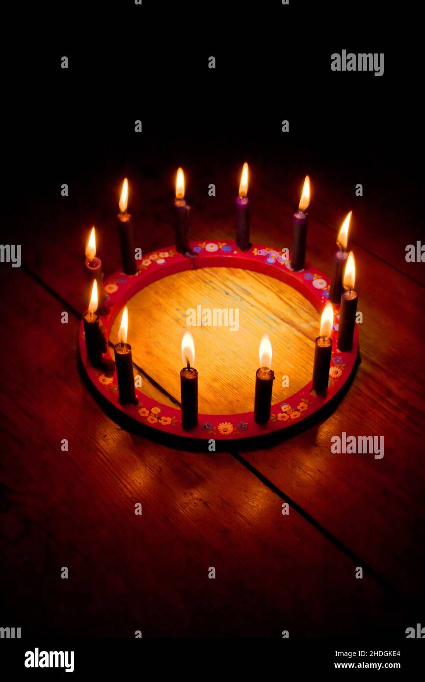 corona, portacandele, corone, portacandele Foto Stock