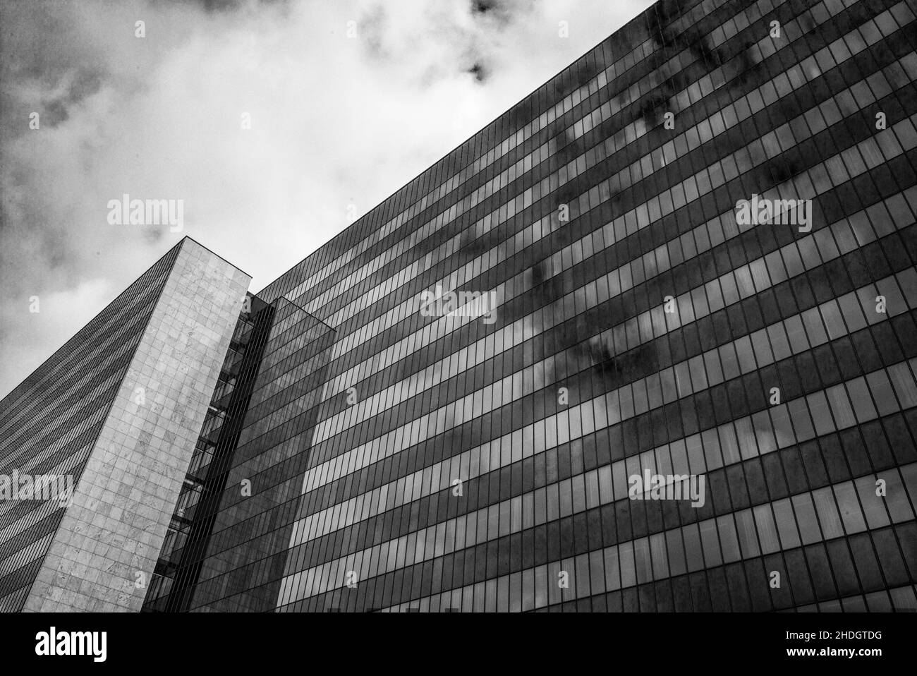 grattacielo, facciata in vetro, alto edificio, grattacieli, facciate in vetro Foto Stock