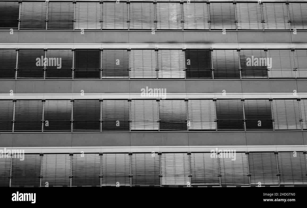 edificio per uffici, bianco e nero, edifici per uffici, edificio di servizio, bianco e nero Foto Stock