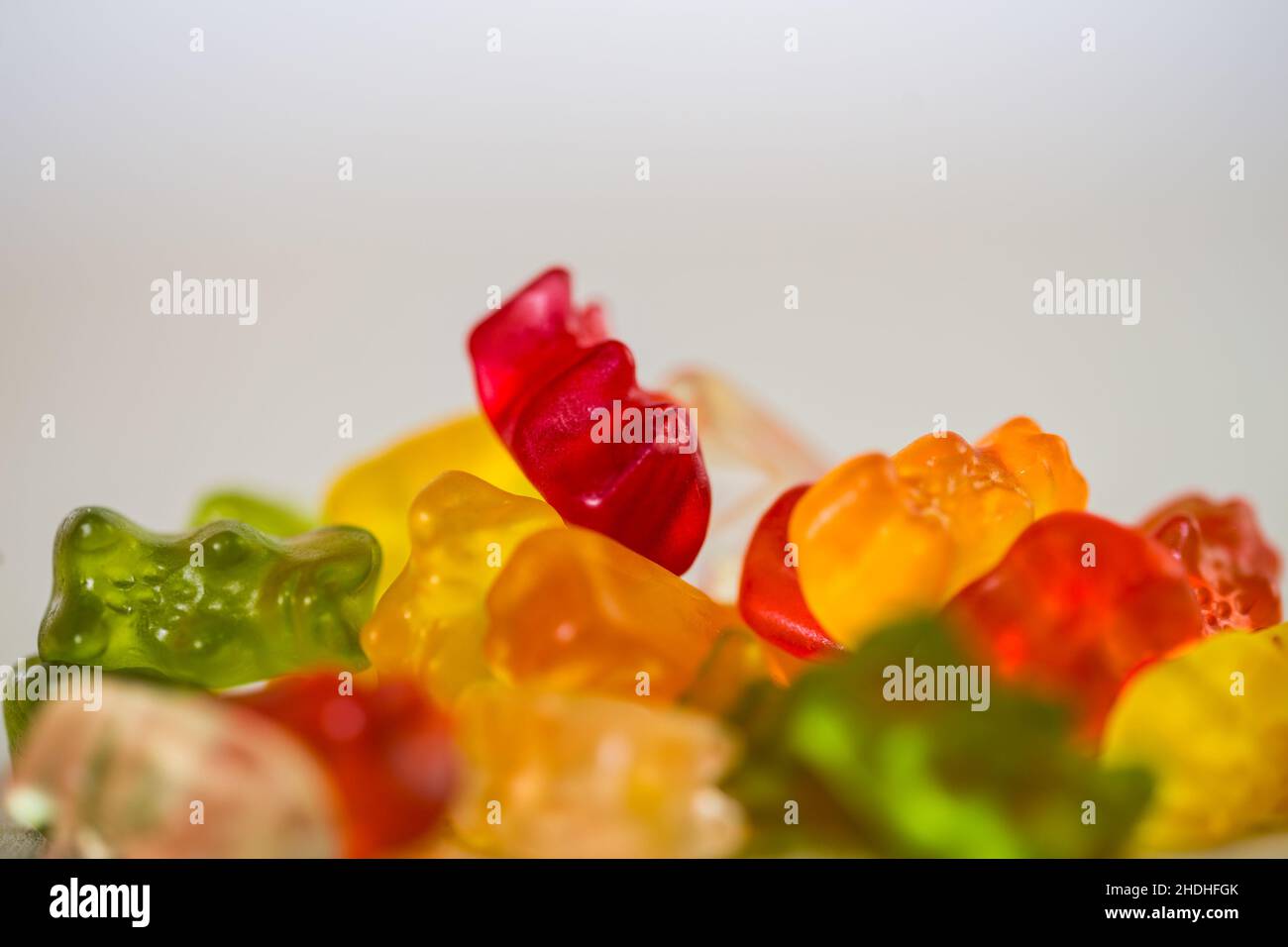 goccia di gomma, orso gommoso, gocce di gomma, orsi gommosi Foto Stock