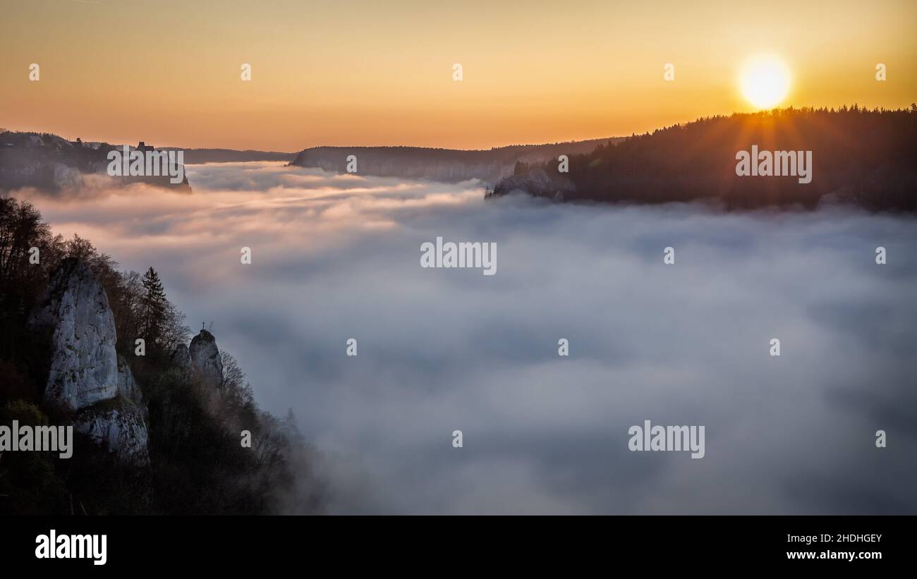 alba, nebbia, sole sorge, albe, nebbia Foto Stock