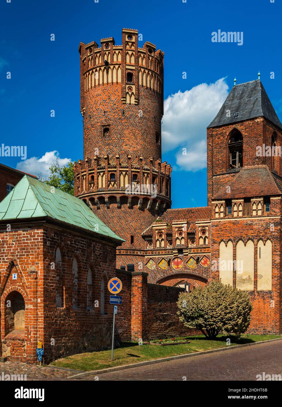 mattone gotico, tangermünde, neustädter tor, mattone gotico Foto Stock