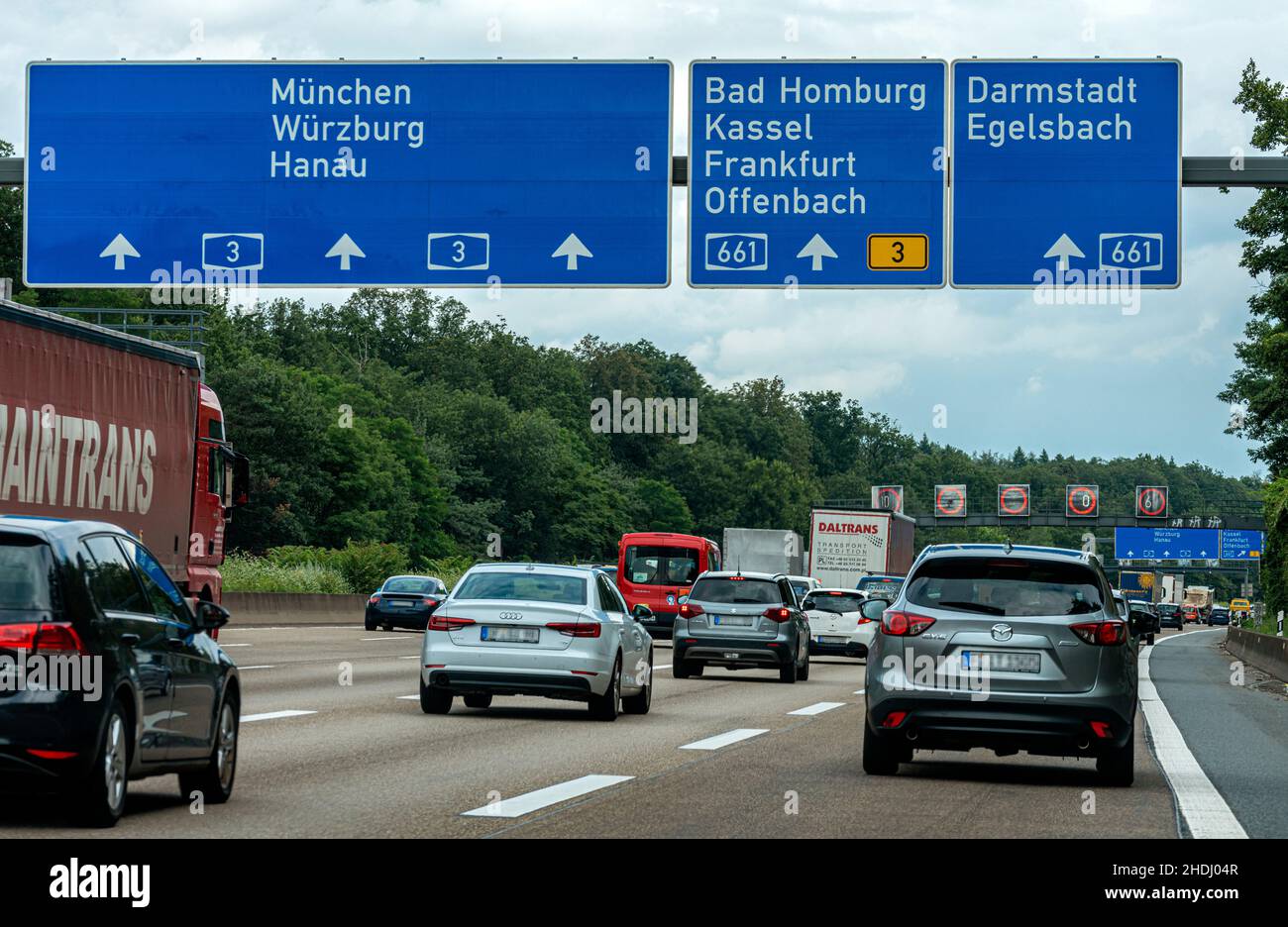 autostrada, direzione, traffico stradale, autostrade, autostrada, autostrade, direzioni, strade, strade Foto Stock