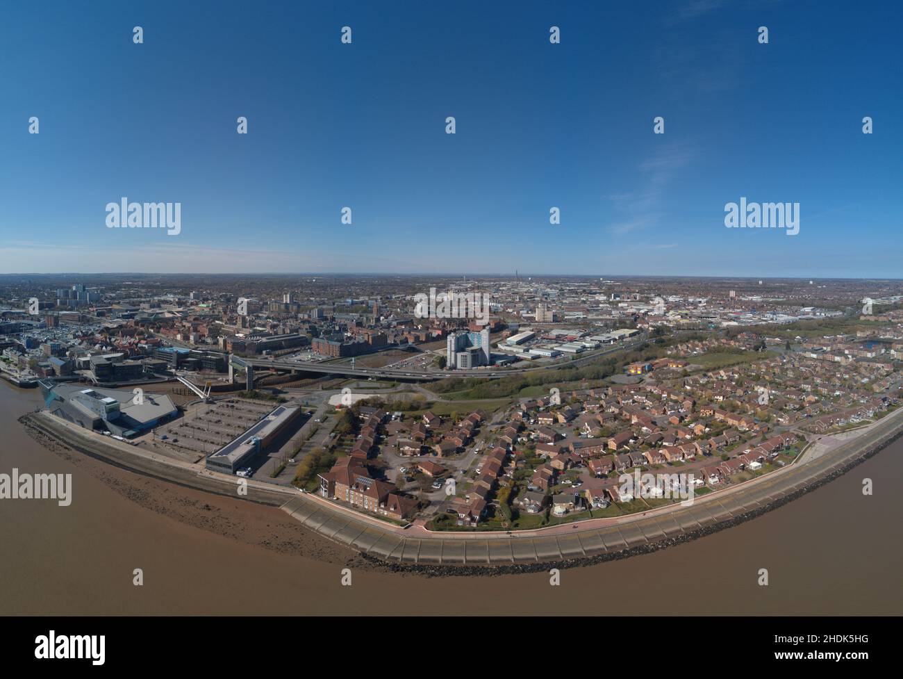 Ampio panorama di Kingston sul lungomare di Hull Foto Stock