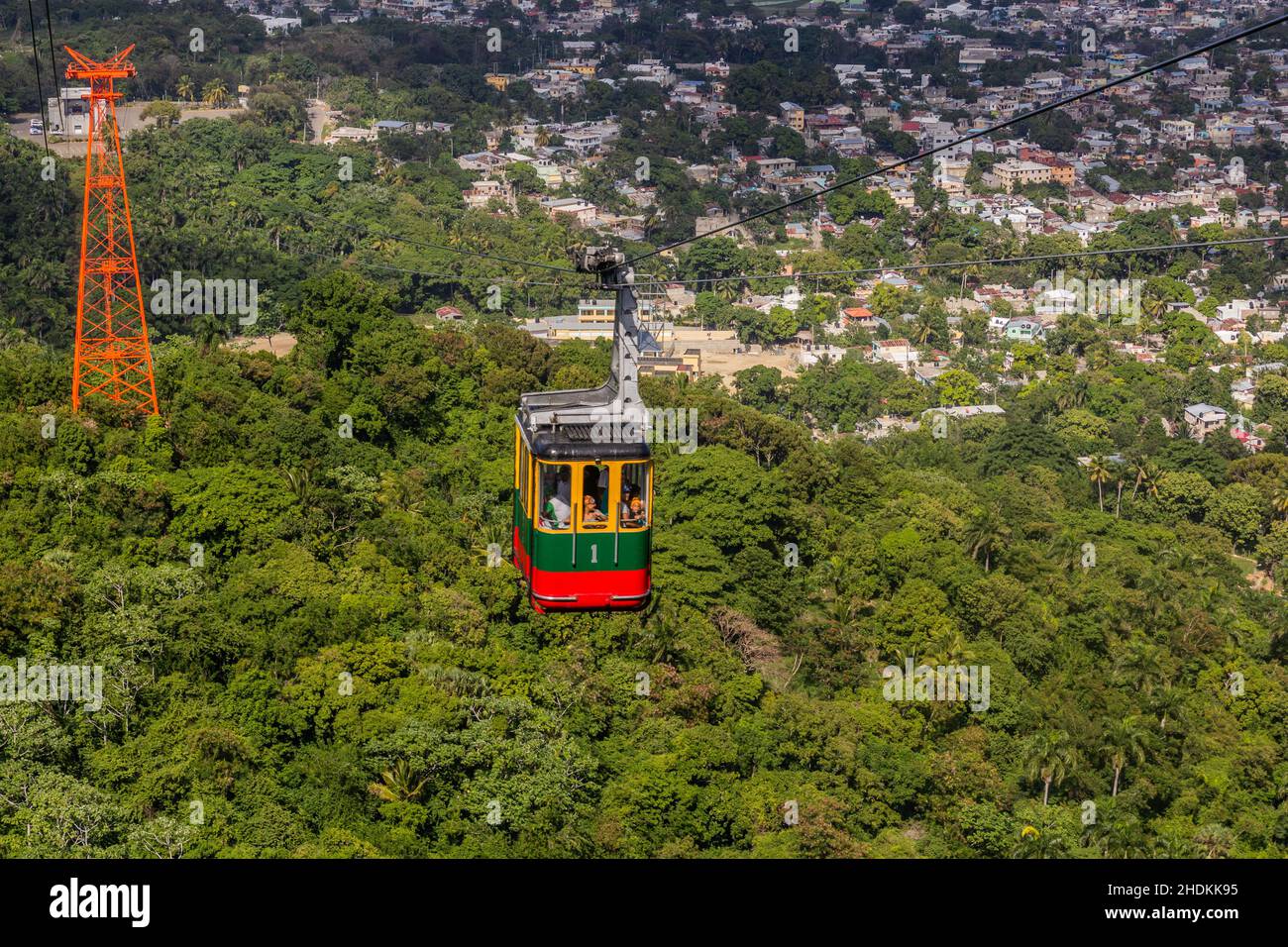 PUERTO PLATA, REPUBBLICA DOMINICANA - 15 DICEMBRE 2018: Cabina di Teleferico funivia a Puerto Plata, Repubblica Dominicana Foto Stock