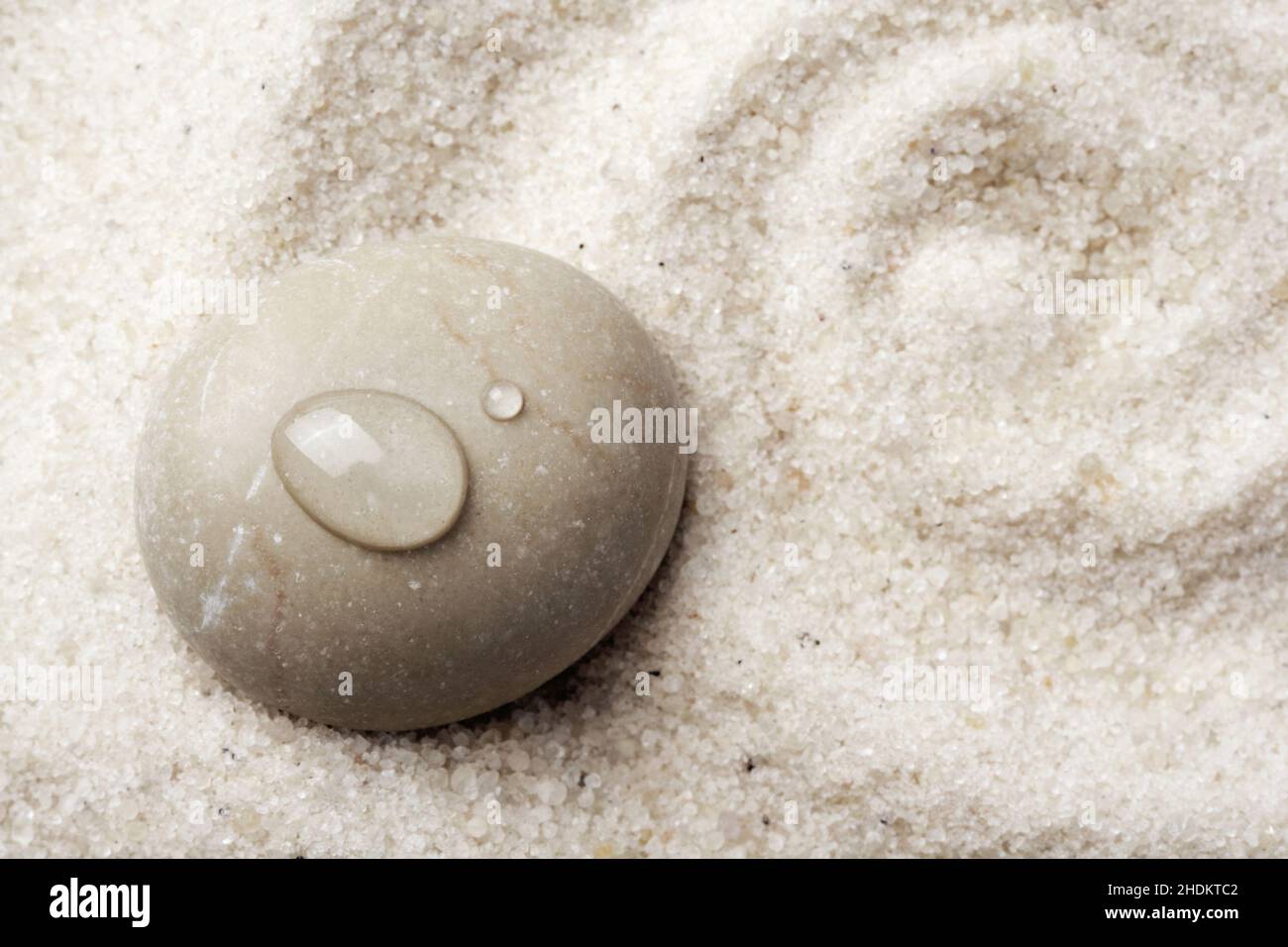 calma, pietra, ciottoli, spa, minimalismo, tranquillo, silenzioso, tranquillo, pietre, ciottoli, centri benessere Foto Stock