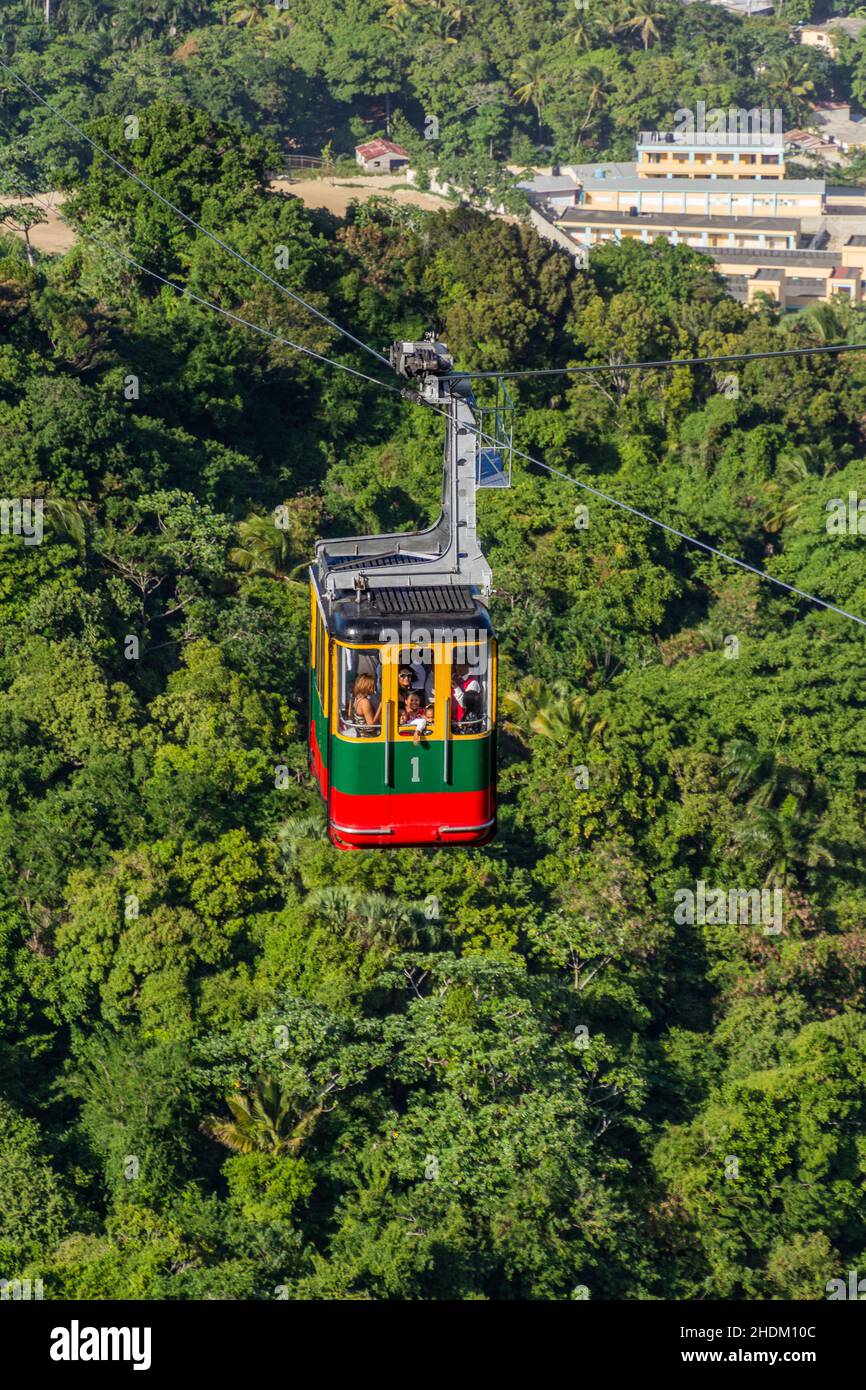 PUERTO PLATA, REPUBBLICA DOMINICANA - 15 DICEMBRE 2018: Cabina di Teleferico funivia a Puerto Plata, Repubblica Dominicana Foto Stock