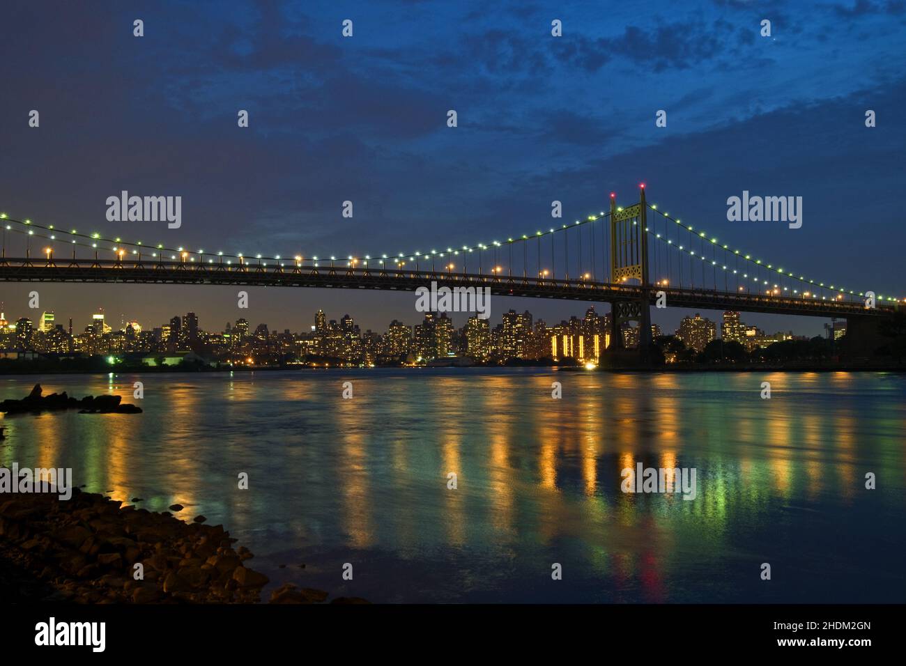 skyline, new york, robert f. kennedy memorial bridge, paesaggio urbano, paesaggi urbani, lucernari, nuovi yorks Foto Stock