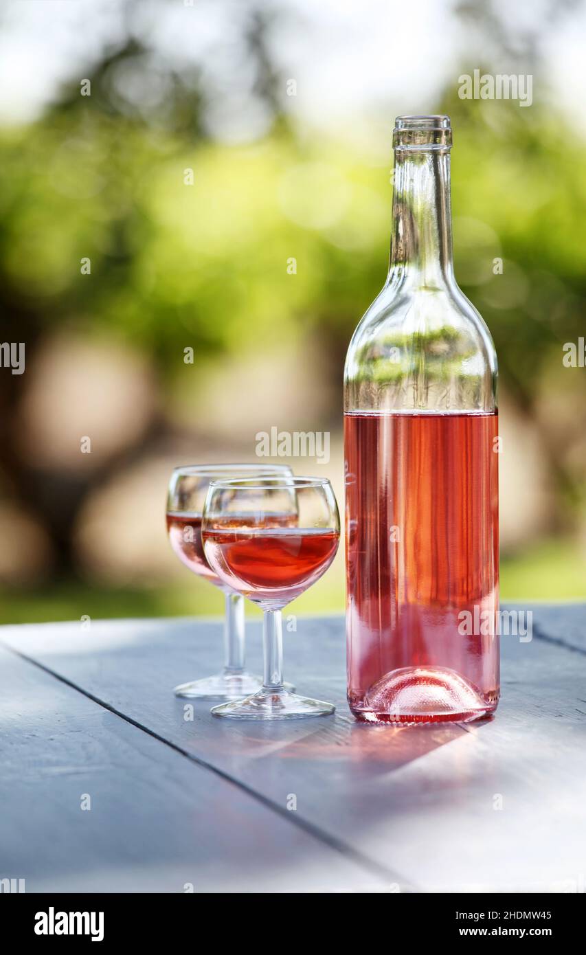 giorno d'estate, vino rosato, estati Foto Stock