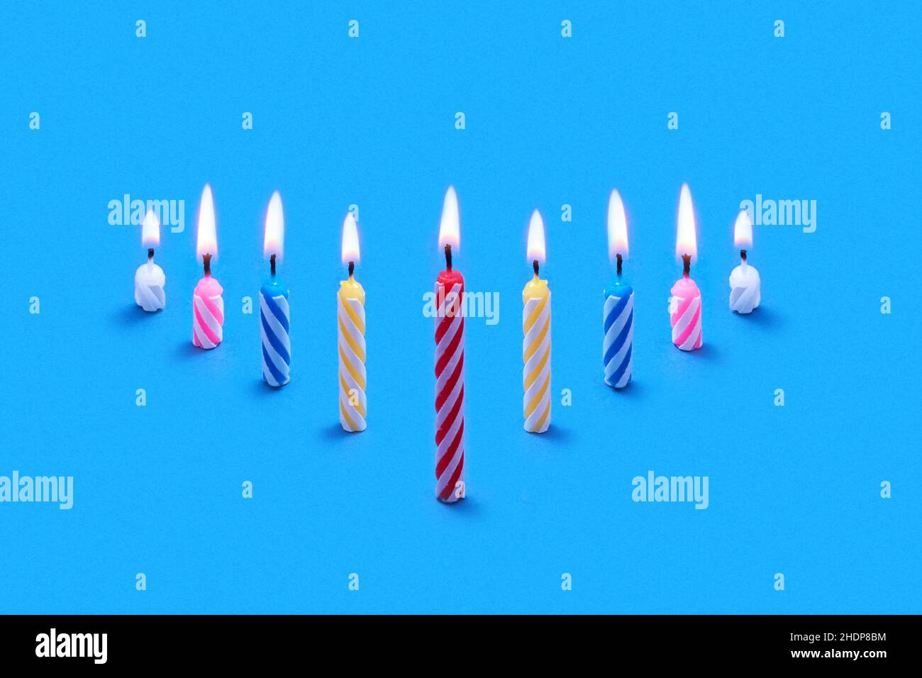 fiamma, candela di compleanno, fiamme, candele di compleanno Foto Stock