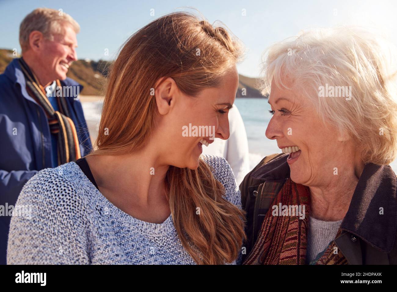 madre, figlia, legame, suocera, suocera, mamma, madre, mamma, figlie, suoceri Foto Stock