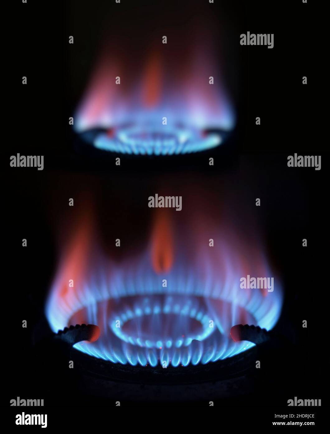 fiamma, fiamma del gas, fornello del gas, fiamme, fiamme del gas, fornelli a gas Foto Stock