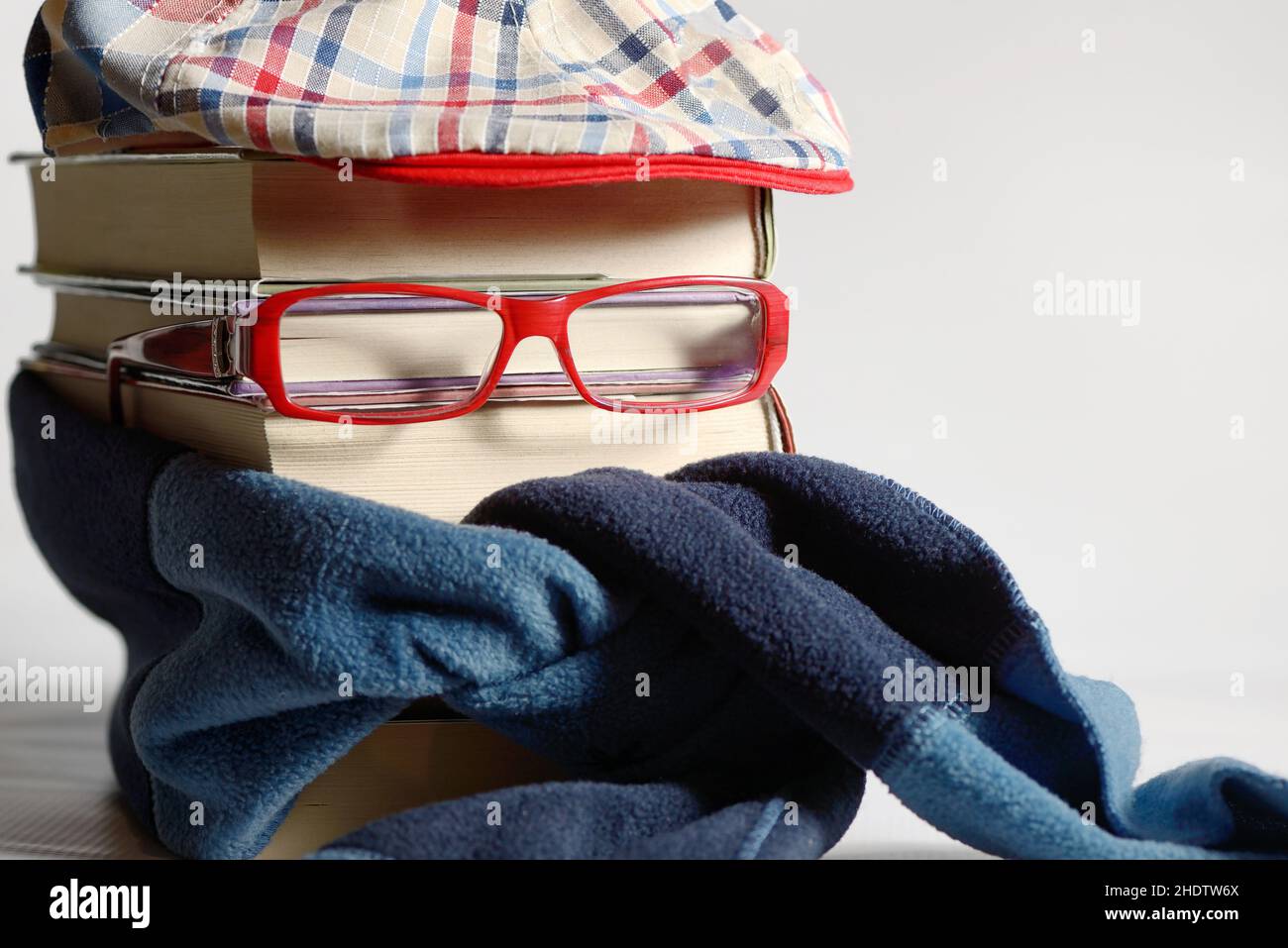 leggere, thriller, leggere, leggere un libro, leggere qualcosa, per leggere, thrillers Foto Stock