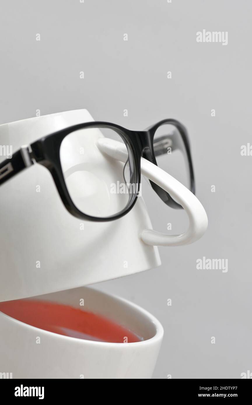 tazza da tè, divertente, bevitore di tè, tazze da tè, umorismo, bevitori di tè Foto Stock