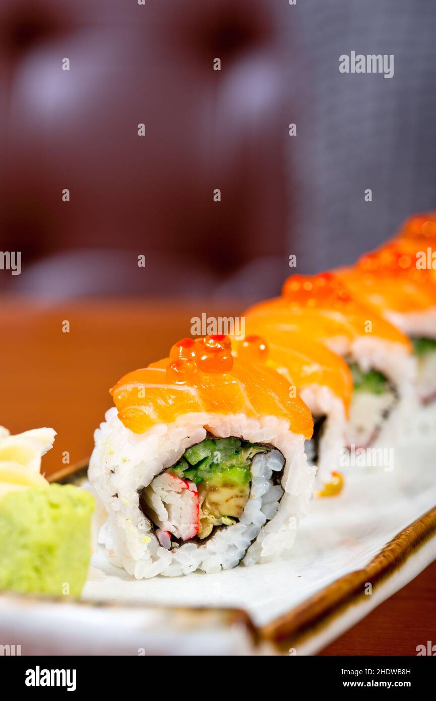 sushi, dentro fuori rotoli, sushi Foto Stock