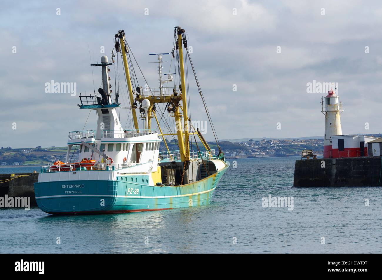 Draghe di mussel, porto di Newlin, Cornovaglia, Foto Stock