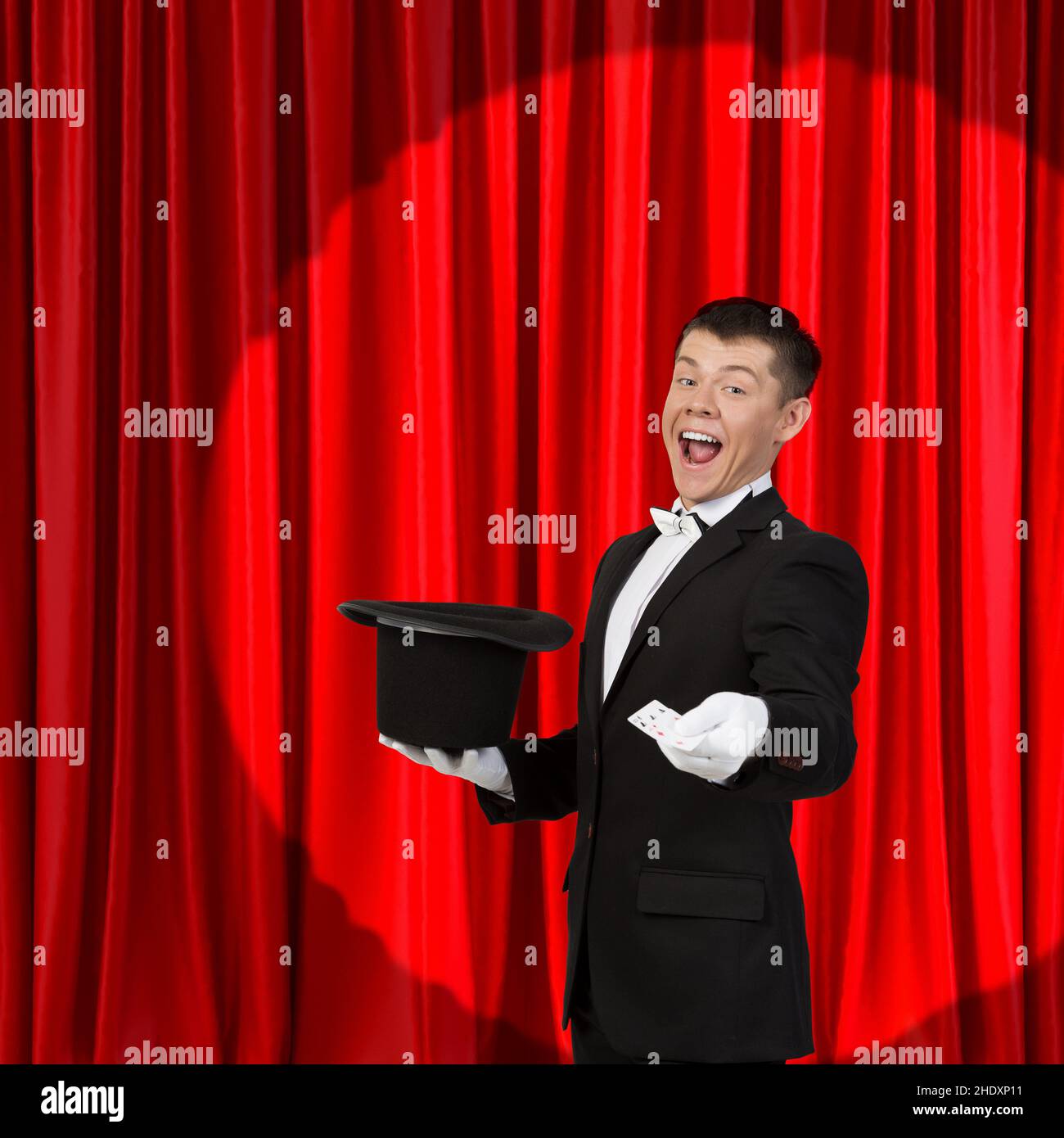 palcoscenico, mago, carte trucco, palcoscenici, maghi, procedura guidata, carta, carte, trucchi di carte, trucco Foto Stock