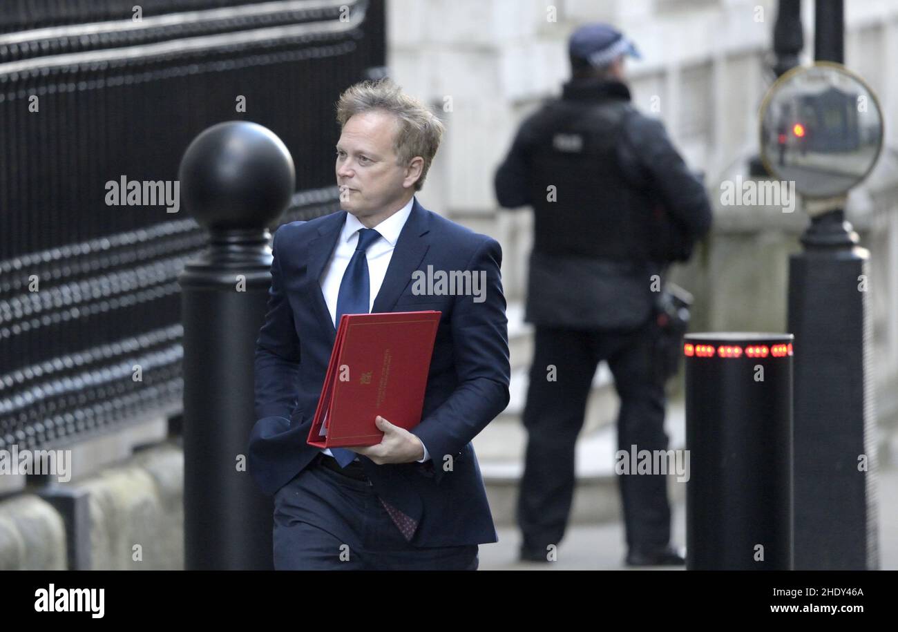 Grant Shapps MP (Segretario di Stato per i Trasporti) in arrivo a Downing Street, 5th gennaio 2022 Foto Stock