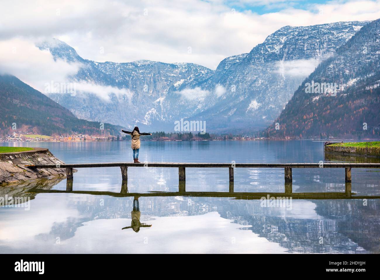 tourist, hallstatt, lake hastadt, alpi austriache, turisti, allstatt, hastadts del lago Foto Stock