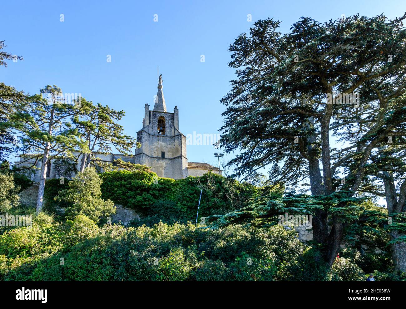 Francia, Vaucluse, Parc Naturel Regional du Luberon (Parco Naturale Regionale del Luberon), Bonnieux, Vieille chiesa o Haute chiesa // Francia, Vaucluse (84), Foto Stock