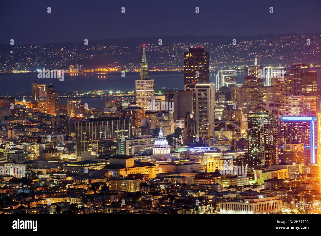 Paesaggio urbano di San Francisco di notte Foto Stock