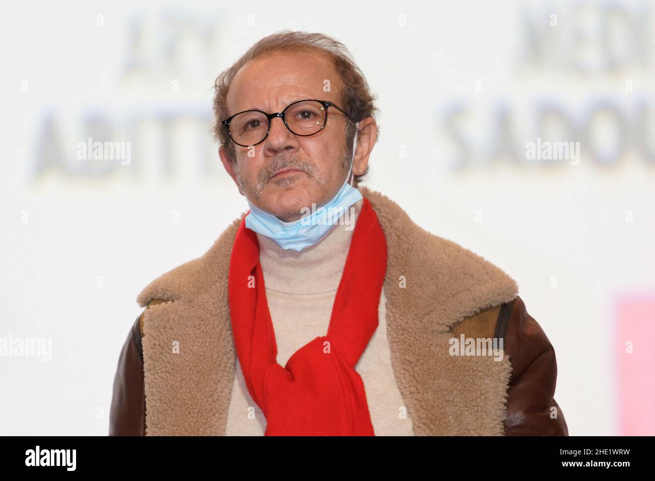 Philippe de Chauveron, Christian Clavier, Heling li, Noom Diawara, medi Sadoun e Abbes Zahmani partecipano alla prima di 'Qu'est-ce qu'on a tous fait au bon Dieu' il 07 gennaio 2022 a Lille, Francia. Foto di ABACAPRESS.COM Foto Stock