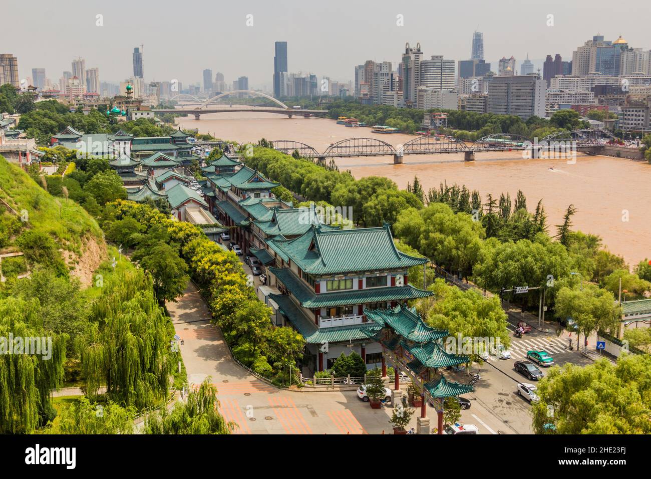 Fiume giallo Huang He a Lanzhou, provincia di Gansu, Cina Foto Stock