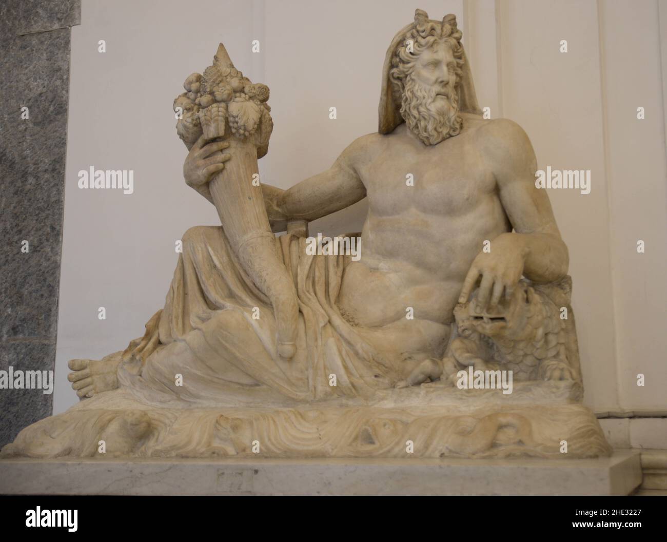 Il Museo Archeologico Nazionale di Napoli. Foto Stock