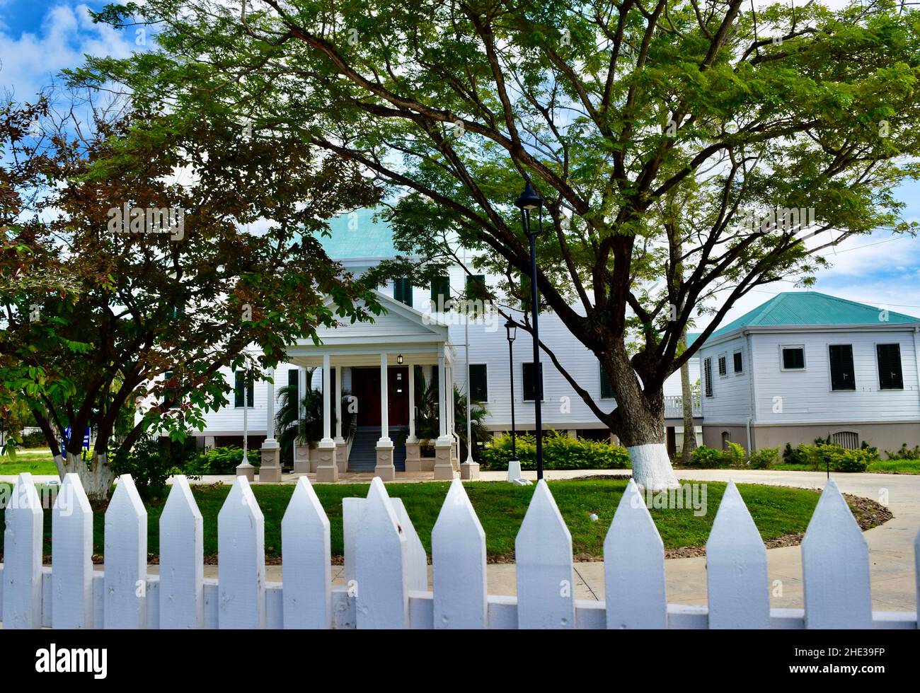 Costruito nel 1814, il Museo della Casa della Cultura era originariamente la residenza del Governatore britannico dell'Honduras. Foto Stock