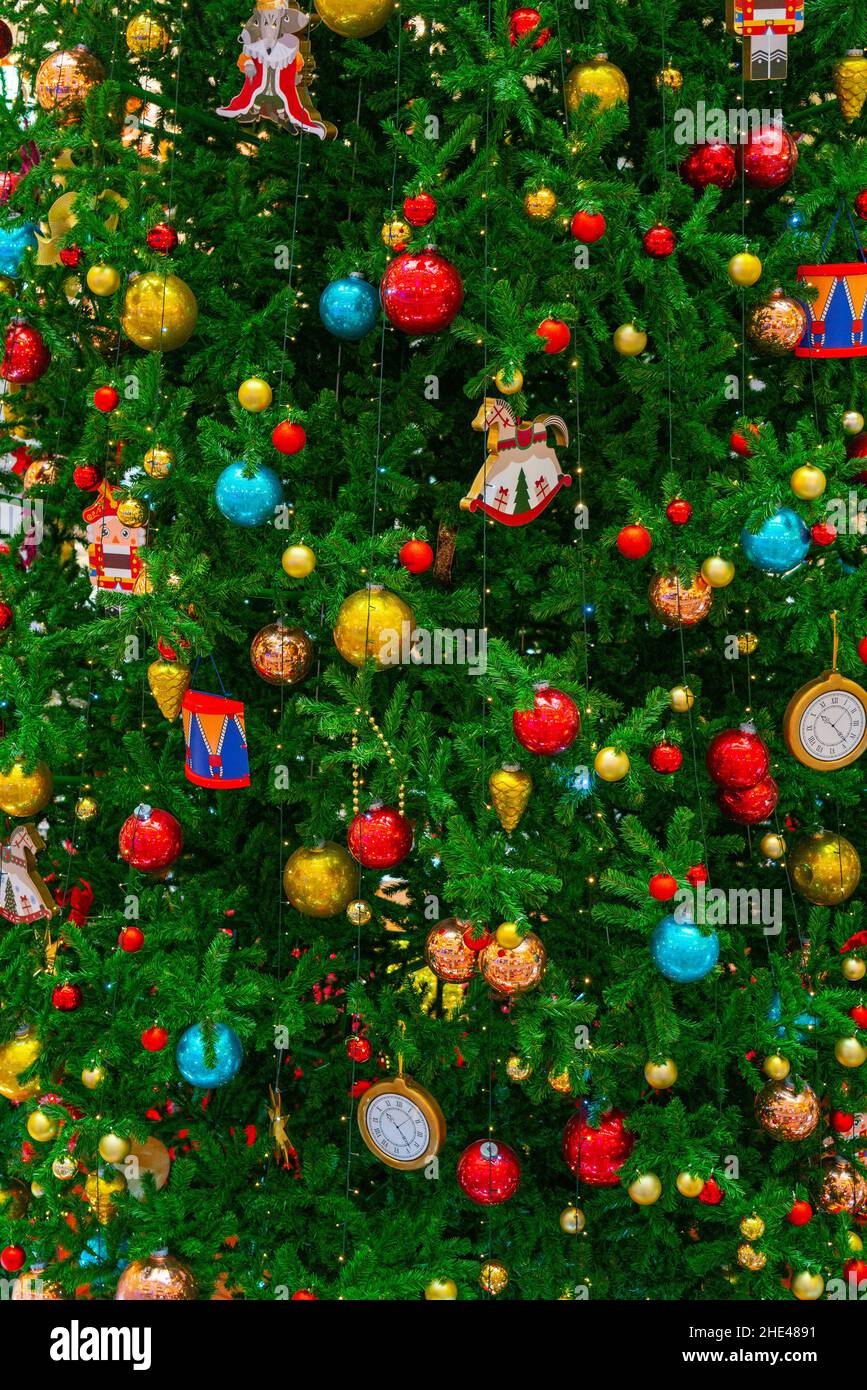 Decorazioni natalizie per l'albero di Natale. Sfondo delle vacanze. Foto Stock