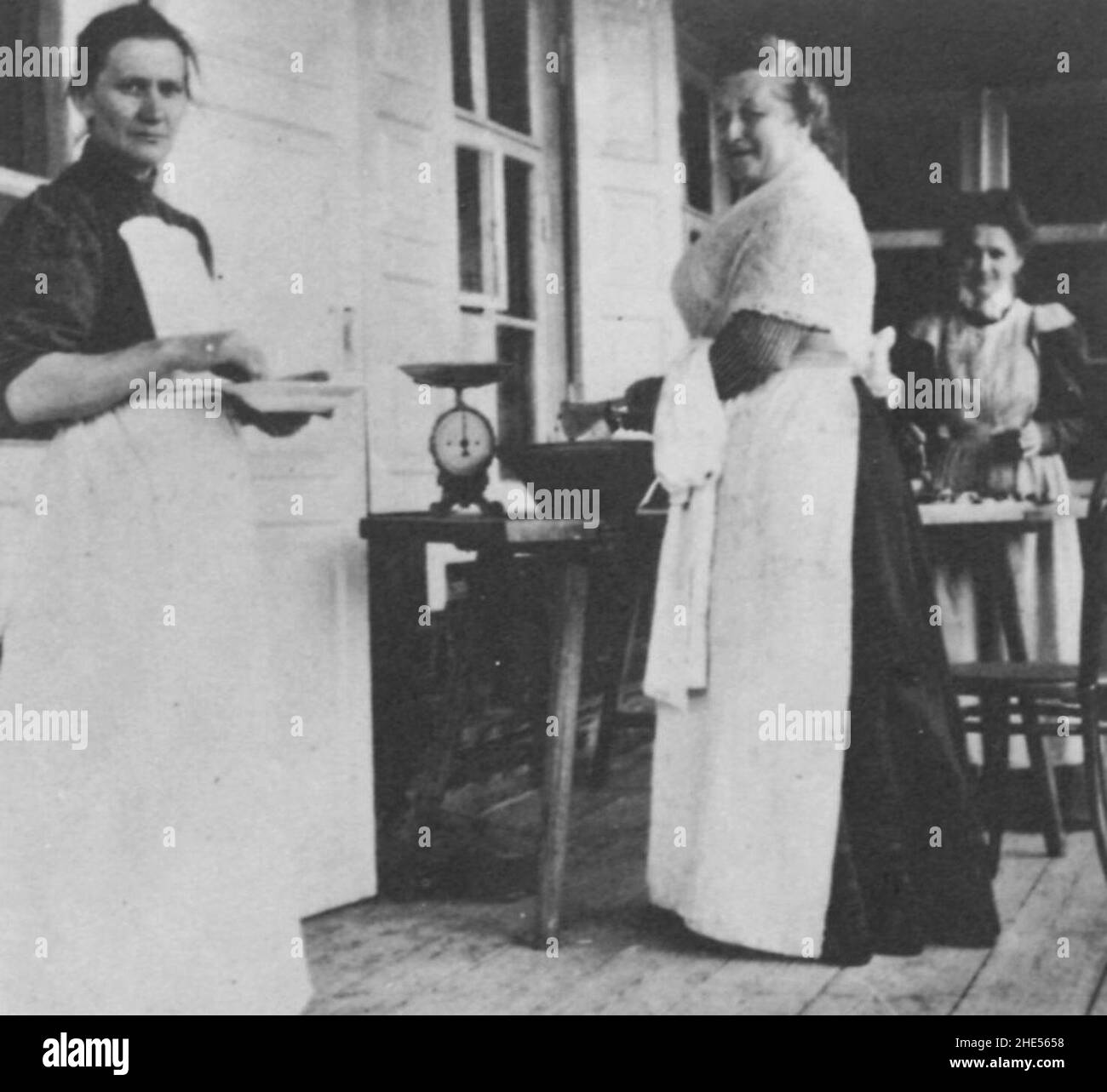 Russischer Fotografia um 1895 - Marmelade einkochen nach überliefertem Rezept Foto Stock