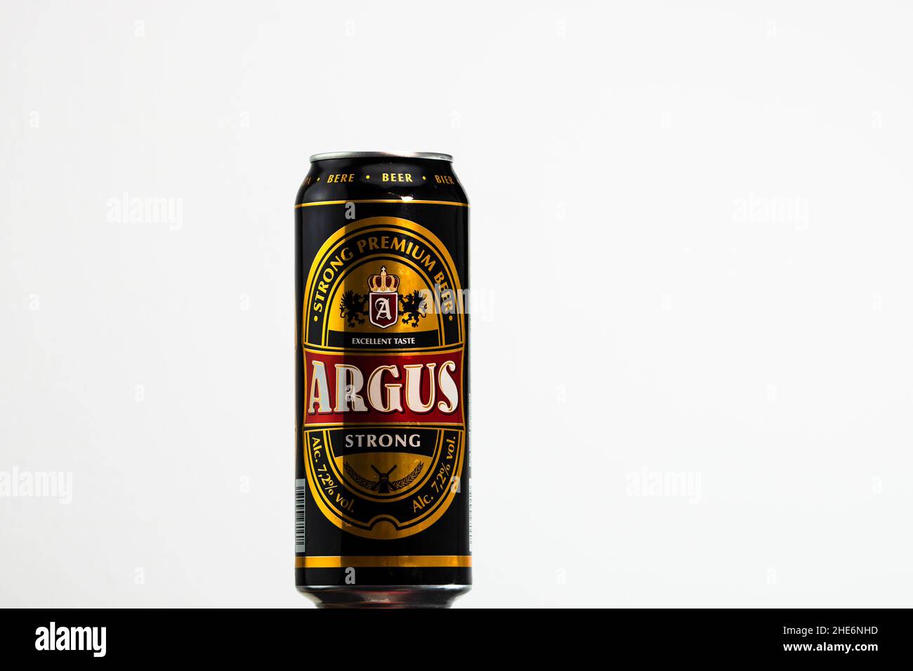 Birra Argus Premium Lager. Il supermercato Lild è una birra di marca. Foto in studio a Bucarest, Romania, 2020 Foto Stock