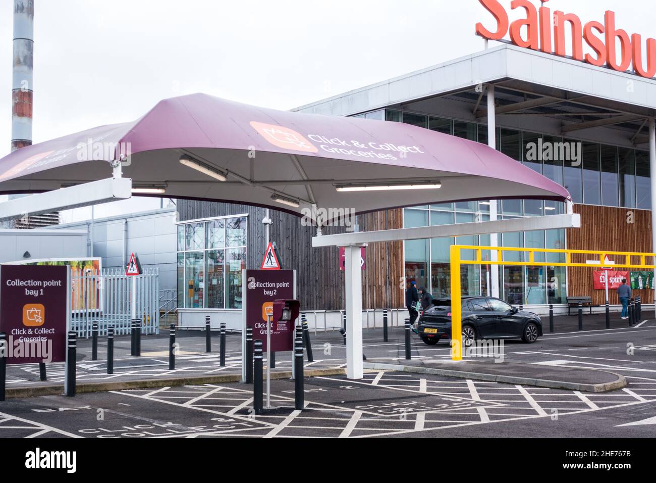 Fare clic e raccogliere punto al supermercato Sainsburys Foto Stock