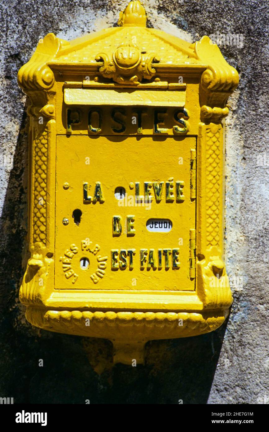 Archivi 90ies: Vintage mailbox, Provincial France, illustrazione generale Foto Stock